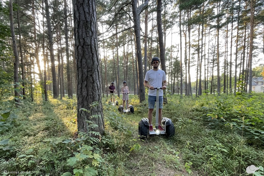 Brauciens gar jūru ar “sBalance” līdzsvara dēli Mērsragā – aktīva atpūta 1 personai