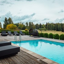 Atpūta divatā un masāža labsajūtai “SPA Hotel Ezeri”