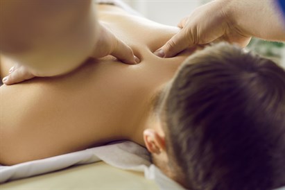 Relaksējoša apkakles zonas masāža Rīgā