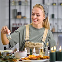 Mīlestības nots – smaržu radīšanas meistarklase līgavai un draudzenēm 