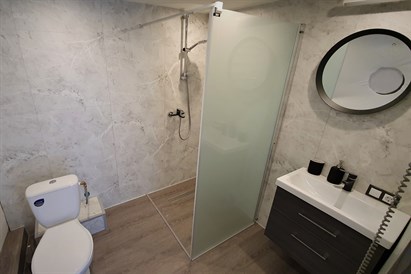 Glempinga atpūta pārim – absolūts miers romantiskajā ezera kupolā 