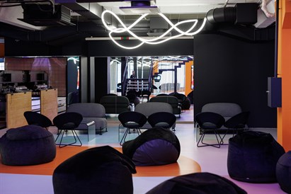 Izklaide “Catchpixel” interaktīvo spēļu parkā 