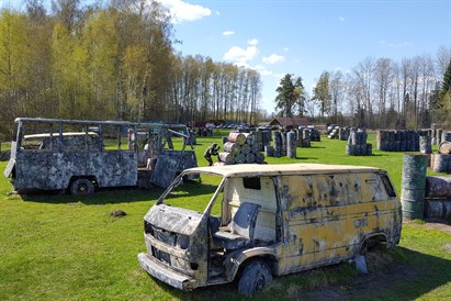 Vecpuišu ballītes peintbola piedzīvojums "PIF PAF" laukumos