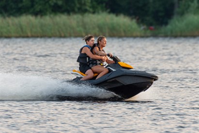 Brauciens ar “RS Noma” ūdens motociklu