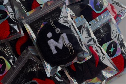 Draudzeņu meistarklase – stilīgi piekariņi taftinga tehnikā 