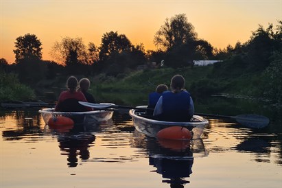 Caurspīdīgā laiva “Kristāliņš” – unikāla laivošanas pieredze