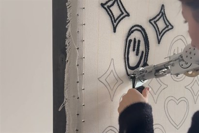 Draudzeņu meistarklase – stilīgi piekariņi taftinga tehnikā 