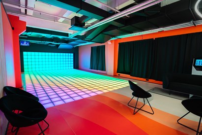 Jautrs piedzīvojums 2 personām “Catch Pixel” spēļu parkā