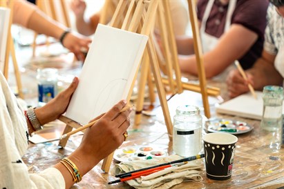 Mākslas nodarbības topošajiem mākslas studiju studentiem