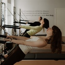 Pilates ar draudzenēm – privāts treniņš 5 personām