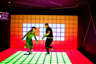 Jautrs piedzīvojums 2 personām “Catchpixel” spēļu parkā