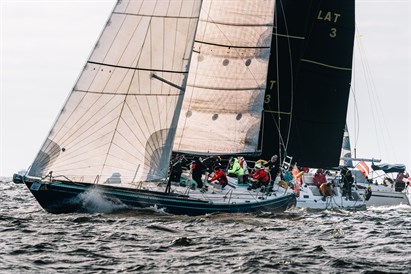 Burāšanas treniņregate uz okeāna klases jahtas “DHU HEARTACH”