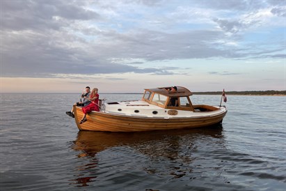 Ar kuģīti pa Gauju – “Carnikavas koka kuteru” dāvanu karte