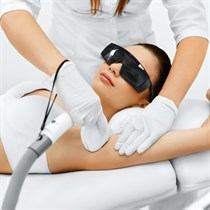 Fotoepilācija estētiskās kosmetoloģijas studijā "BODY LAB 2012"