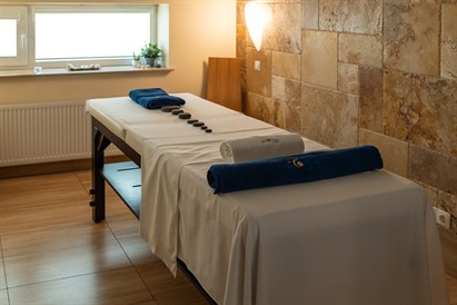 Visa ķermeņa masāža ar karstajiem akmeņiem „SPA Amber Palace” 