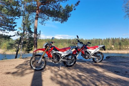 Apmācības braukšanā ar krosa motociklu vai kvadraciklu