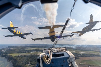 Lidojums ar reaktīvo lidmašīnu L-39C un unikāla pieredze pilota lomā