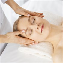 Skin PRO lift procedūra sejas ādai, kaklam un dekoltē zonai