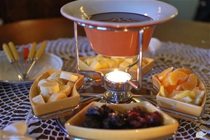 Salds šokolādes fondī randiņš diviem