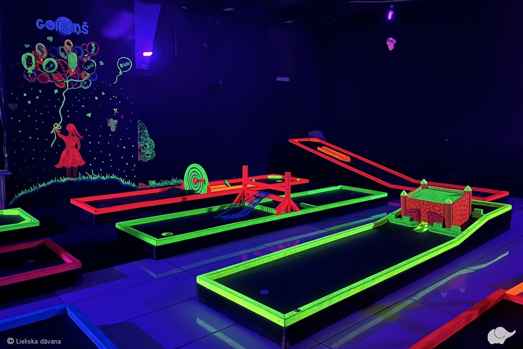“Golfiņš” – minigolfa piedzīvojums bērniem Rīgā