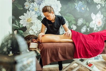 VASARAS PIEDĀVĀJUMS | 4 etapu dzintara zelta SPA rituāls