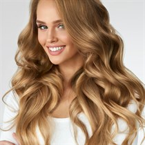 Procedūra intensīvai matu barošanai ar Kérastase Fusio-Dose un matu ieveidošana salonā "Maija"