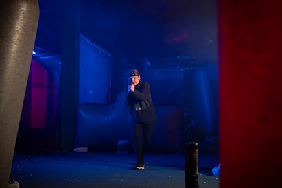 Lāzertaga ballītes Juglas iekštelpu parkā