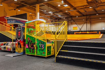 Aizraujoša dzimšanas dienas ballīte „Jump Space”