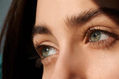 Uzacu laminēšana, korekcija un krāsošana salonā "Blanche Beauté"