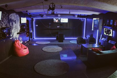 VASARAS PIEDĀVĀJUMS |  VIP virtuālās realitātes telpa