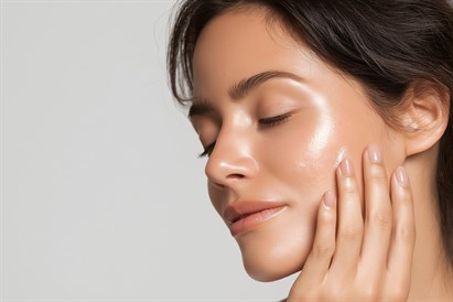 Fotorejuvenācija aknes rētu mazināšanai “RE.NEW” estētiskās medicīnas klīnikā 