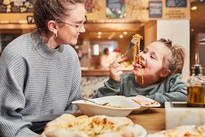 Itāļu maltīte ģimenei restorānā “Vapiano”