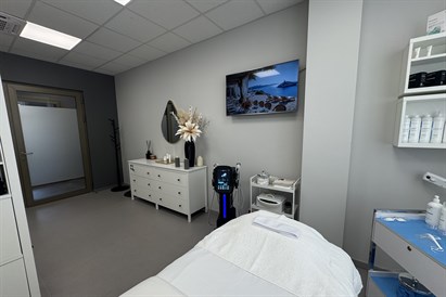 Skaistuma restarts – 8 soļu ādas atjaunošana un liftings 