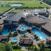 Nakšņošana diviem “Atostogų parko” villā un SPA atpūta darbadienās