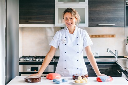 Konditores Jūlijas Lāces ONLINE kurss “Ziemassvētku deserti”