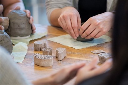Keramikas meistarklase ģimenei “Laima Ceramics” studijā