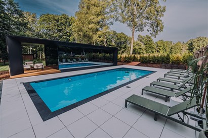 Atpūta Siguldas sirdī pie apsildāma baseina "Stars Resort"