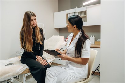 Kosmetologa konsultācija ar ādas tipa stāvokļa diagnostiku