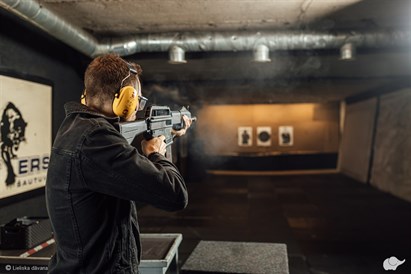 [Tikai ar piegādi] Šaušana ar 3 kaujas ieročiem šautuvē “Walters”
