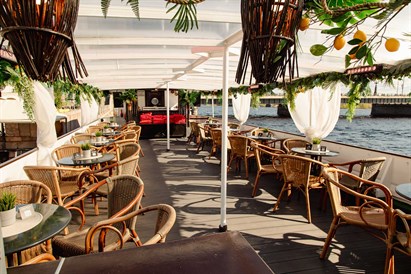 Saulrieta reiss diviem ar kuģīti “Vecrīga”