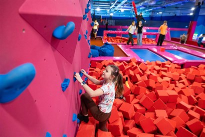Svinības Ričija Rū ballīšu istabā “Jump Space” parkā TC “Spice”