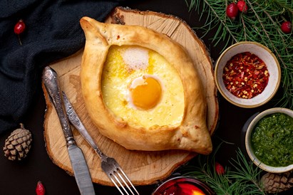 Gruzīnu mielasts pārim no “Hačapuri Bistro”