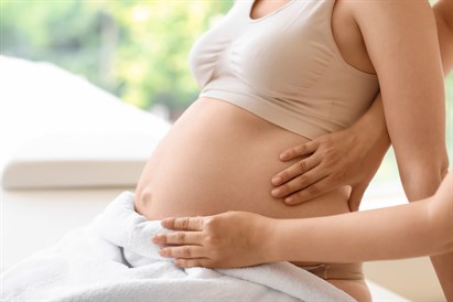 Relaksējošs masāžas rituāls topošajai māmiņai