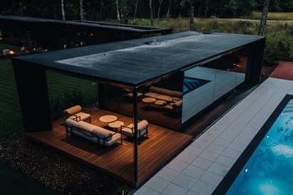 Atpūta Siguldas sirdī pie apsildāma baseina "Stars Resort"