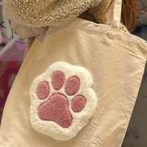 “TUFTING” radošā ballīte – veidojiet unikāla dizaina somas kopā!