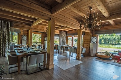 Nakts un SPA atpūta „Jonathan SPA Estate” viesnīcā