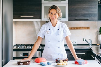 Konditores Jūlijas Lāces ONLINE kurss “Ziemassvētku deserti”