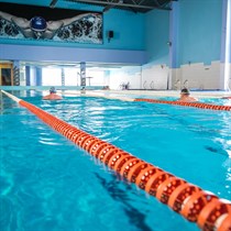 Relaksācija baseina un SPA atpūtas zonā