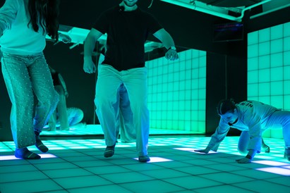 Izklaide “Catch Pixel” interaktīvo spēļu parkā 