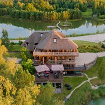 Nakts un SPA atpūta „Jonathan SPA Estate” viesnīcā